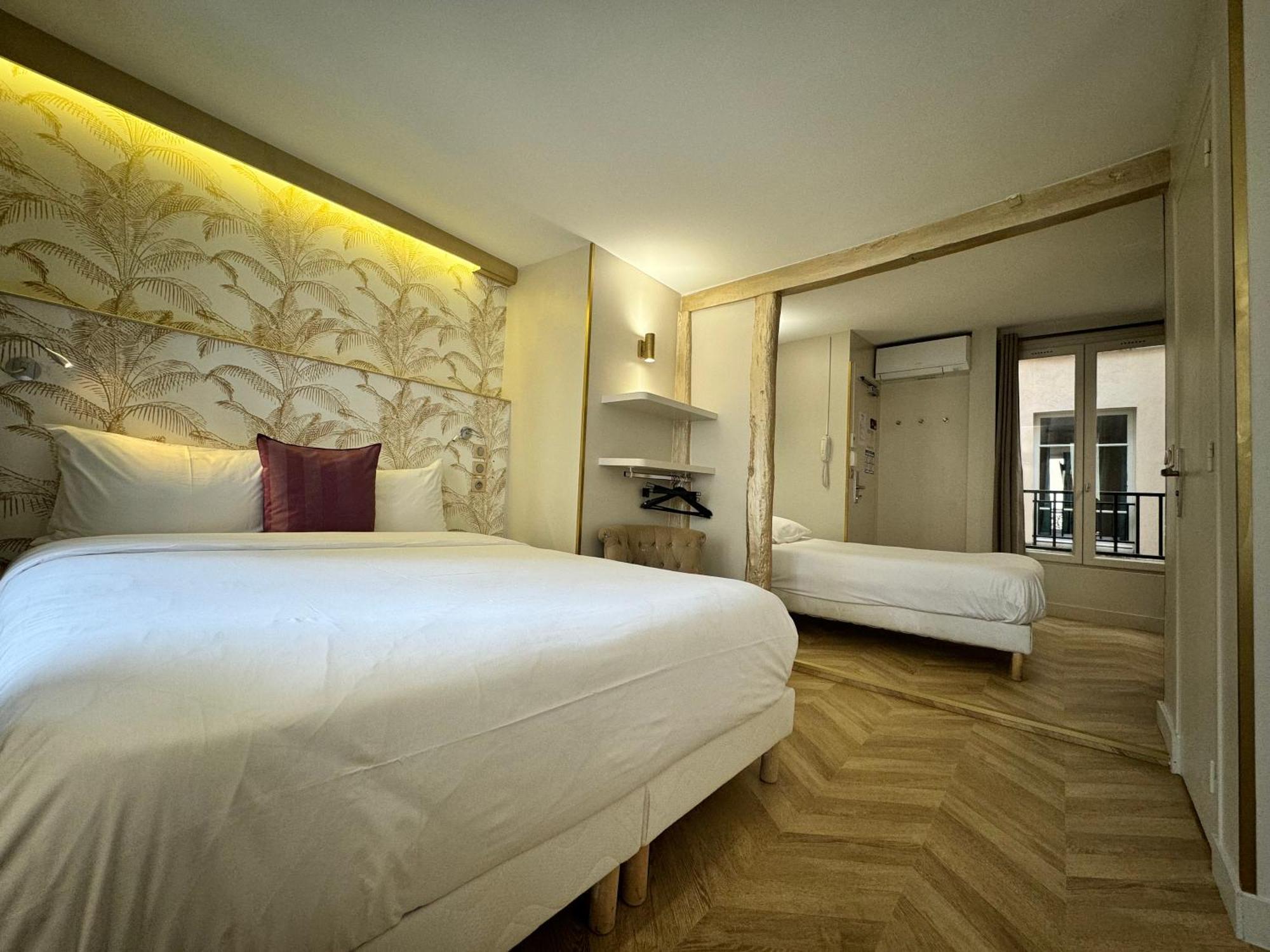 Nation Montmartre Hotel Parijs